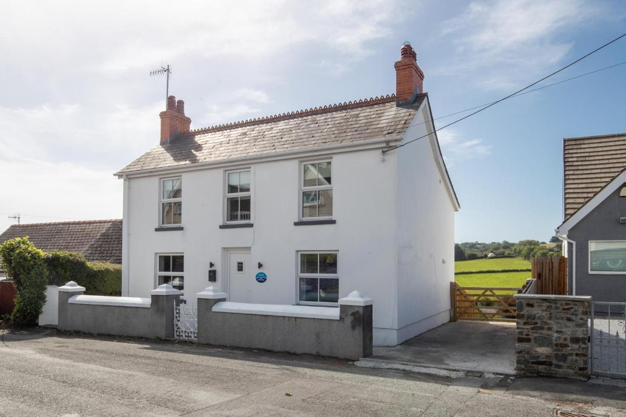 Ocean Cottage - Walk To Beach Countryside Views Saundersfoot Kültér fotó